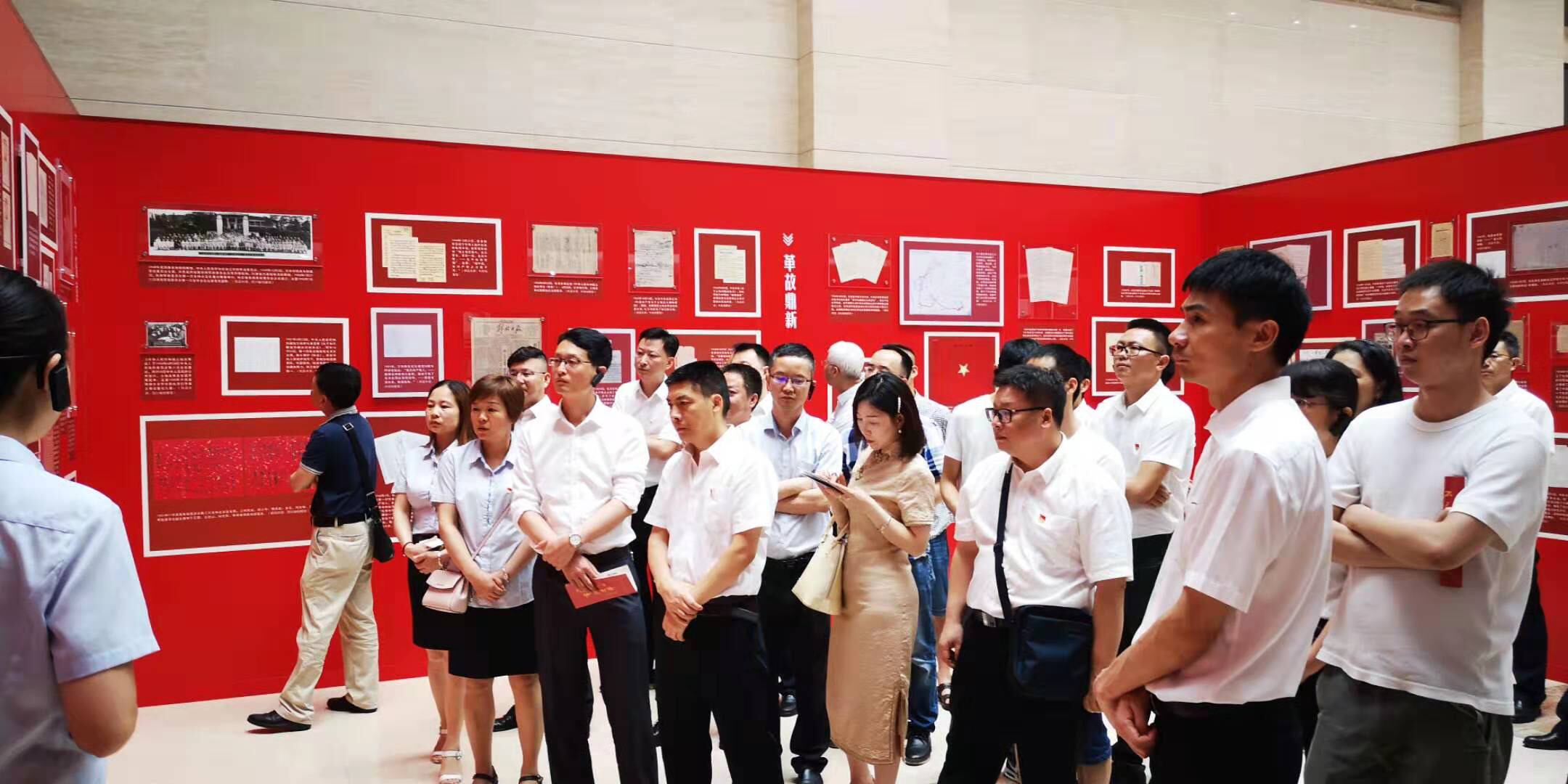 1626770697730898.jpg 16105037wi4i.jpg